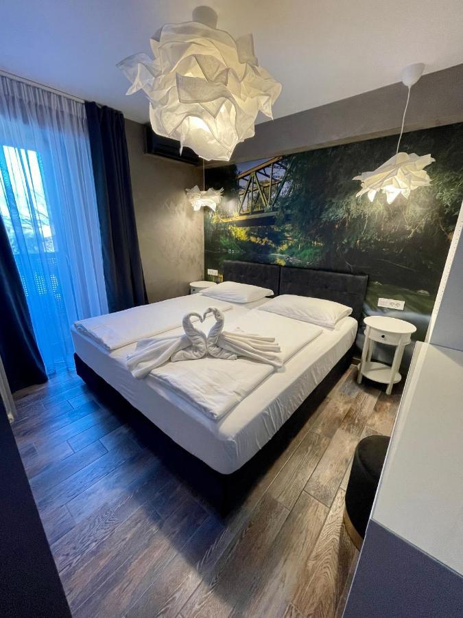 Gec Hotel Zapresic Exterior photo