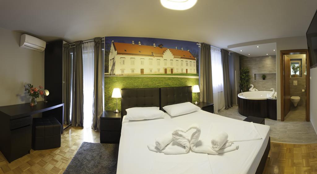 Gec Hotel Zapresic Exterior photo
