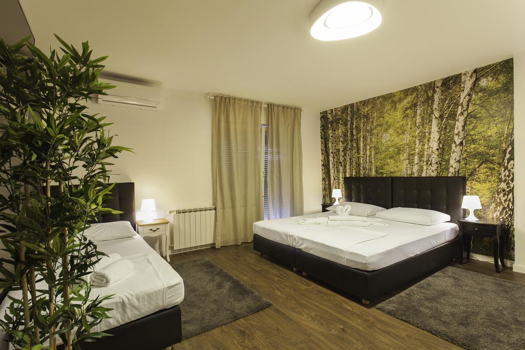 Gec Hotel Zapresic Exterior photo