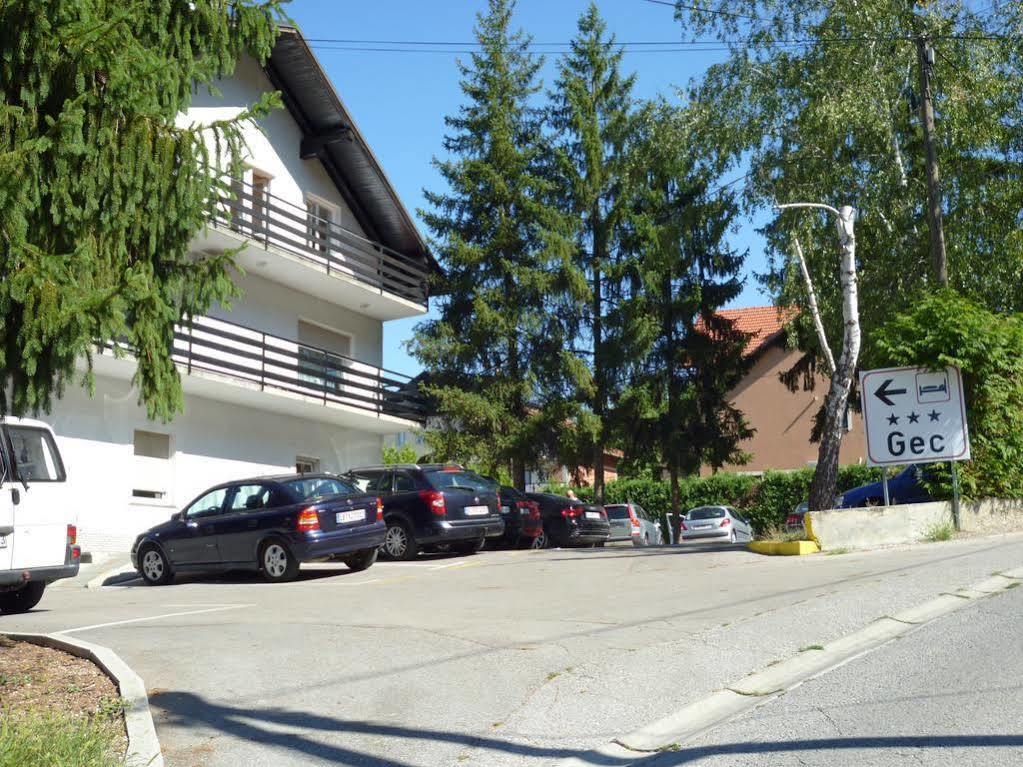 Gec Hotel Zapresic Exterior photo